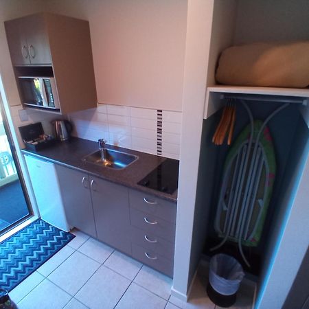 La Rochelle Motel Акароа Екстер'єр фото