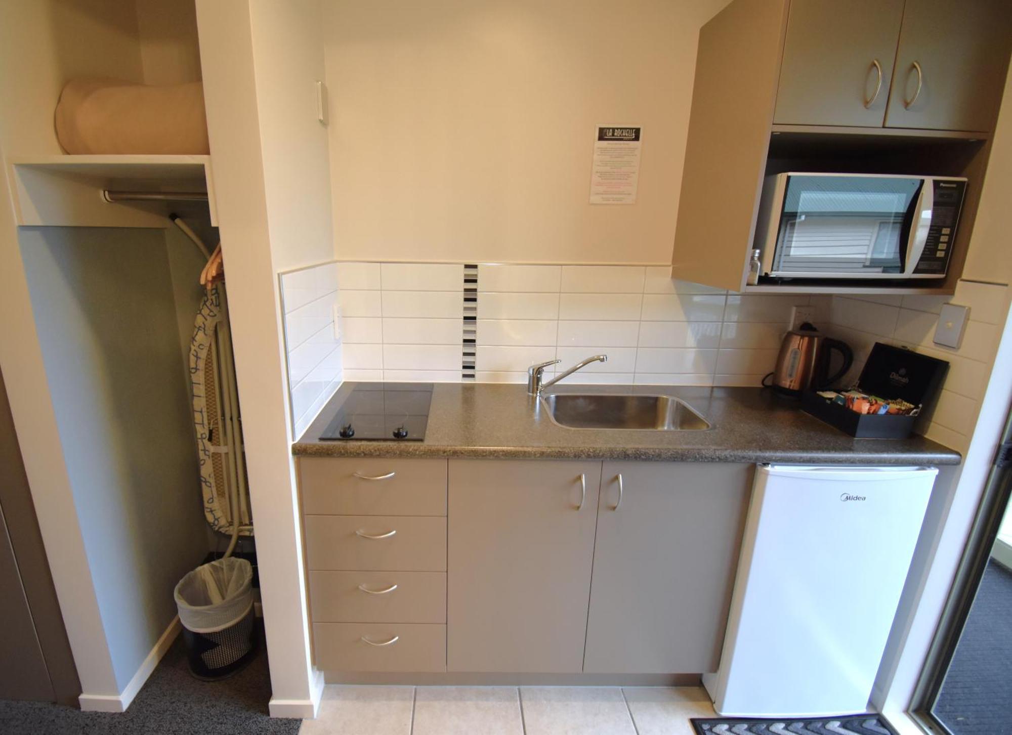 La Rochelle Motel Акароа Екстер'єр фото