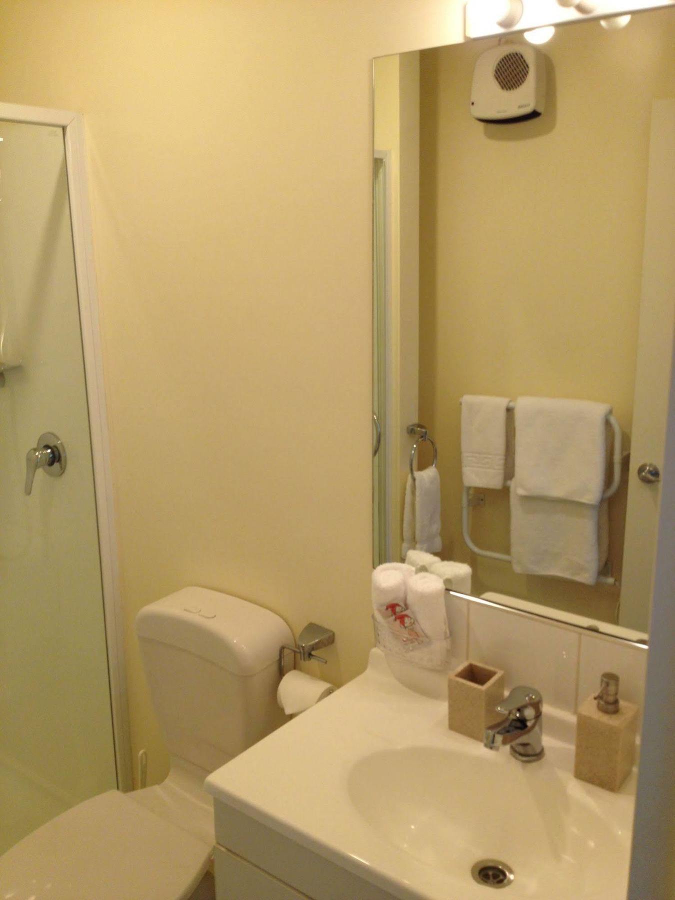 La Rochelle Motel Акароа Екстер'єр фото